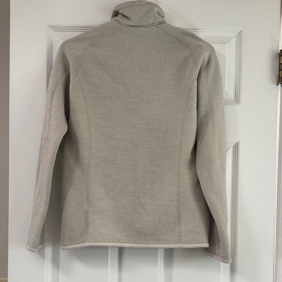 Patagonia Women’s Off White Quarter-Zip Better Sweater size Small - Picture 3 of 4
